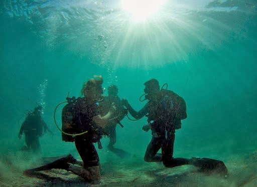 Athina diving center