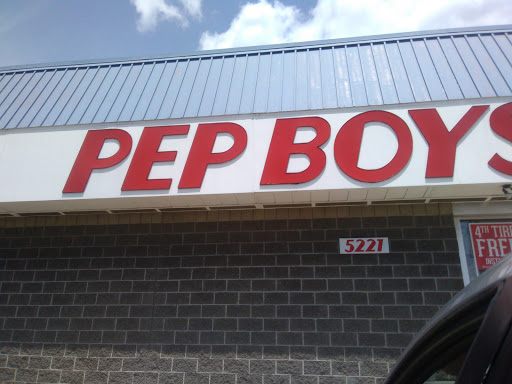 Auto Parts Store «Pep Boys Auto Parts & Service», reviews and photos, 5221 Salem Ave, Trotwood, OH 45426, USA