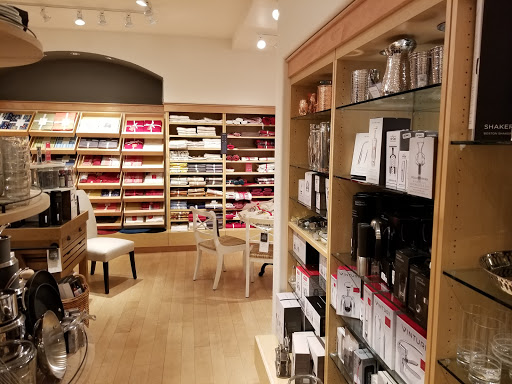 Kitchen Supply Store «Williams-Sonoma», reviews and photos, 9722 Great Hills Trail #150, Austin, TX 78759, USA