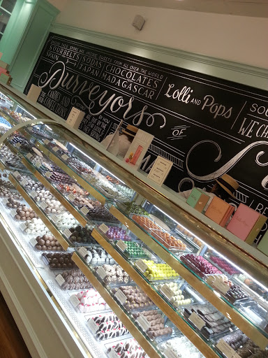 Shopping Mall «Westfield Fashion Square», reviews and photos, 14006 Riverside Dr, Sherman Oaks, CA 91423, USA