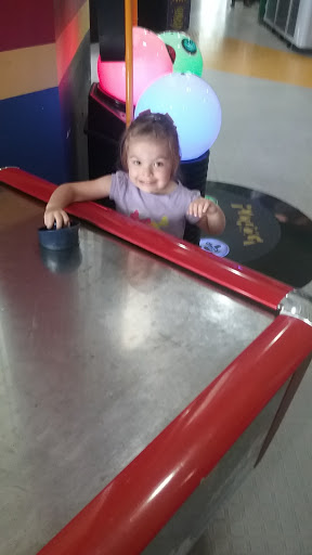 Amusement Center «Escapades Family Fun Center», reviews and photos, 4241 W Williamsburg Blvd, Muncie, IN 47304, USA