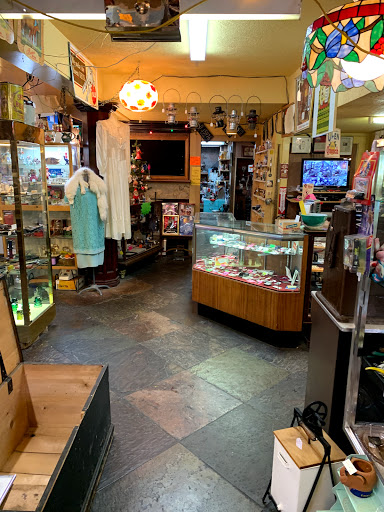 Antique Store «The Estate Sale Antiques», reviews and photos, 4590 Harrison Blvd, Ogden, UT 84403, USA