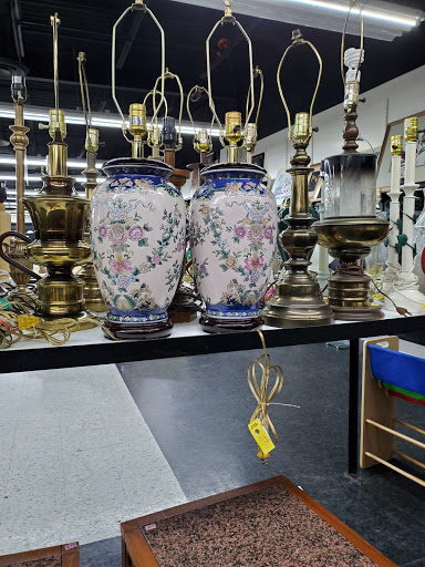 Thrift Store «Southern Thrift Market», reviews and photos, 5775 Jimmy Carter Blvd, Norcross, GA 30071, USA