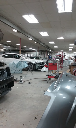 Auto Body Shop «AutoNation Collision Center Oviedo», reviews and photos, 1441 Alafaya Trail, Oviedo, FL 32765, USA