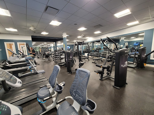 Gym «Blairwood Tennis, Swim & Fitness Club», reviews and photos, 9300 Blairwood Rd, Louisville, KY 40222, USA