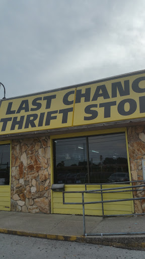 Thrift Store «Last Chance Thrift Store», reviews and photos, 36500 US Hwy 19 N, Palm Harbor, FL 34684, USA