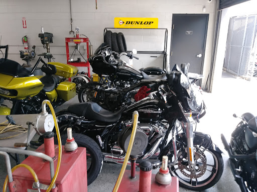 Harley-Davidson Dealer «California Harley-Davidson», reviews and photos, 1517 Pacific Coast Hwy, Harbor City, CA 90710, USA