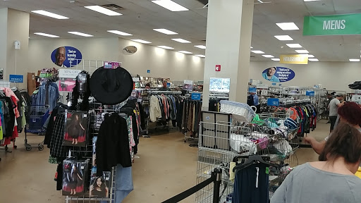 Thrift Store «Goodwill Store & Donation Center», reviews and photos, 675 W North Ave, Elmhurst, IL 60126, USA
