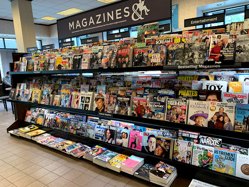 Book Store «Barnes & Noble Booksellers Crabtree Mall», reviews and photos, 4325 Glenwood Ave, Raleigh, NC 27612, USA