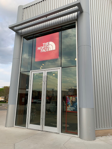 Clothing Store «The North Face», reviews and photos, 702 N Midvale Blvd, Madison, WI 53705, USA