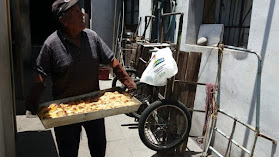 Panaderia Arequipeña Don Apolinario o "Pan de Ripacha"