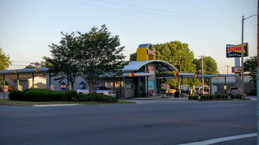 Fast Food Restaurant «Sonic Drive-In», reviews and photos, 1325 6th Ave SE, Decatur, AL 35601, USA