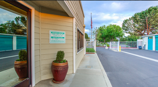 Self-Storage Facility «Cochrane Road Self Storage», reviews and photos, 411 Woodview Ave, Morgan Hill, CA 95037, USA