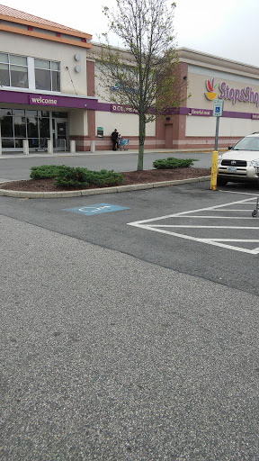 Grocery Store «Stop & Shop», reviews and photos, 368-398 Cottage St, Pawtucket, RI 02860, USA