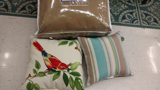 Discount Store «Big Lots», reviews and photos, 5710 196th St SW, Lynnwood, WA 98036, USA