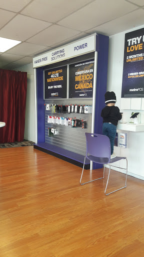 Cell Phone Store «MetroPCS Authorized Dealer», reviews and photos, 24823 Pacific Hwy S #104, Kent, WA 98032, USA