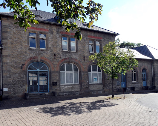 Extérieur Maison d'hôtes Im Bahnhof - Gästezimmer - 97990 Weikersheim