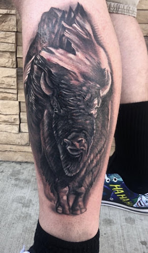 Explore father daughter tattoos ideas, creative tattoo ideas in Honolulu, available at Aloha Tattoo Waikiki Hilton Hawaiian Village Rainbow Bazaar