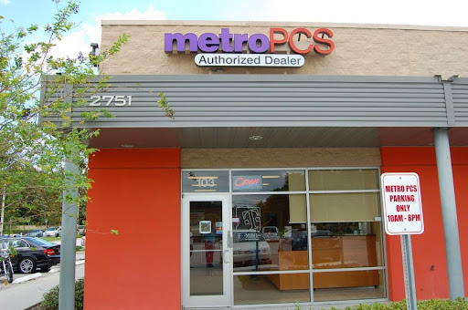 Phone Repair Service «Phone Repair Orlando - MetroPCS Repairs», reviews and photos, 2751 S Chickasaw Trail, Orlando, FL 32829, USA