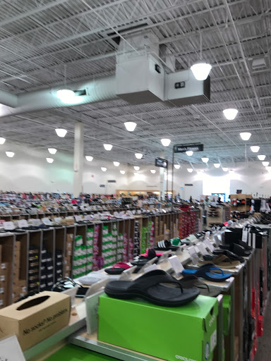 Shoe Store «DSW Designer Shoe Warehouse», reviews and photos, 2426 Lincoln Hwy, Langhorne, PA 19047, USA