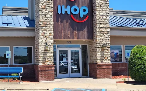 IHOP image