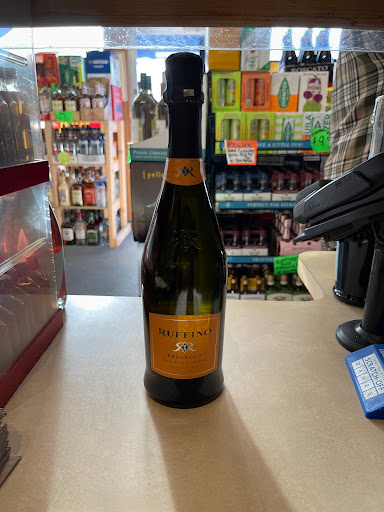 Liquor Store «K C Liquors», reviews and photos, 425 North St, Middletown, NY 10940, USA