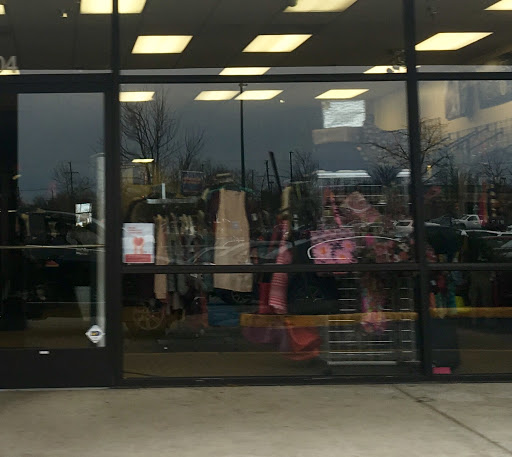 Used Clothing Store «Clothes Mentor», reviews and photos, 11404 W Broad St, Glen Allen, VA 23060, USA