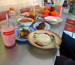 Sop Buntut, Ayam Goreng & Iga Bakar Pak To photo