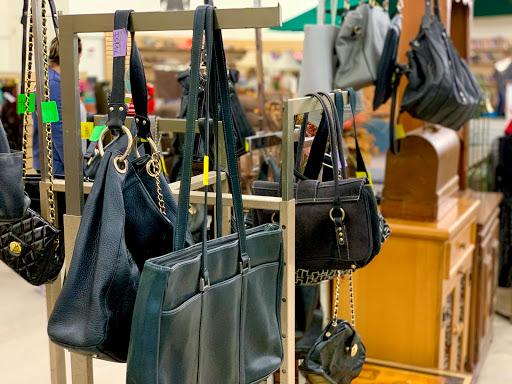 Thrift Store «Hope of the Valley Thrift Store», reviews and photos, 2790 E Los Angeles Ave, Simi Valley, CA 93065, USA