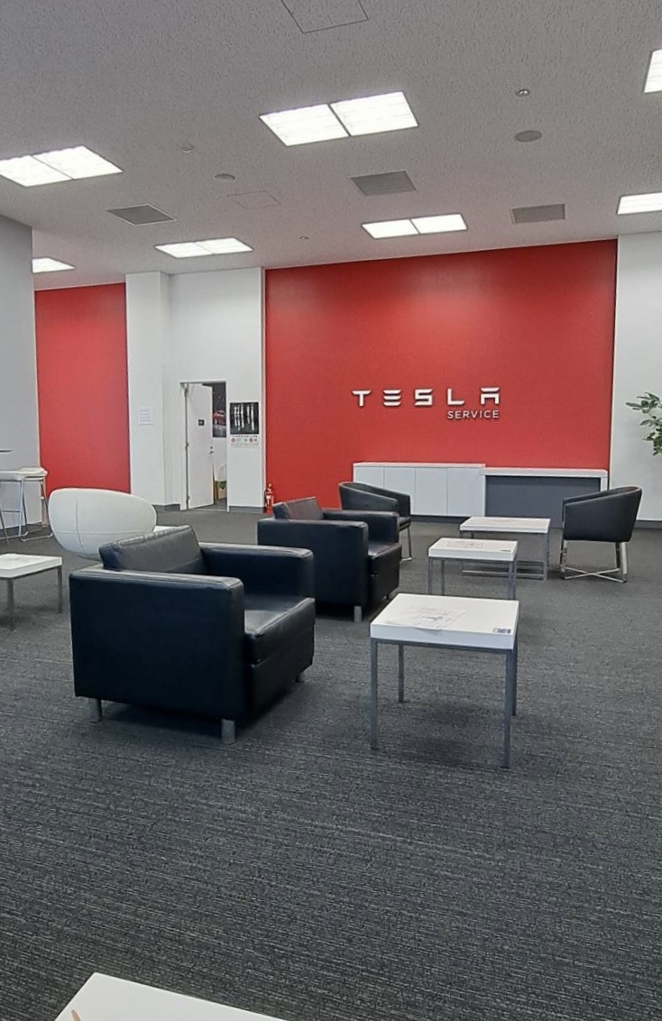 Tesla Service Center Yokohama