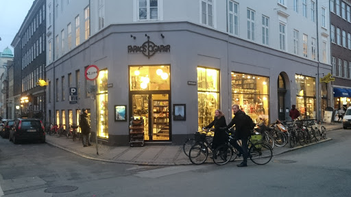 Shops to buy dogs in Copenhagen