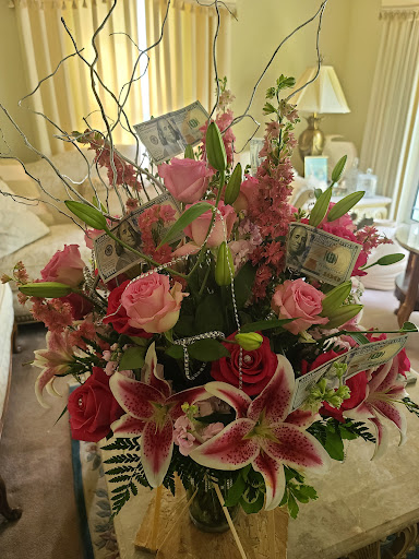 Florist «Janousek Florist Inc. & Greenhouses», reviews and photos, 4901 Charles St, Omaha, NE 68132, USA