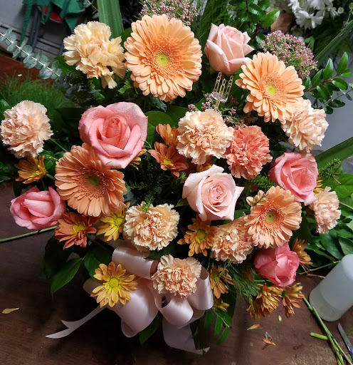 Florist «White Plains Florist», reviews and photos, 28 Westchester Ave, White Plains, NY 10601, USA