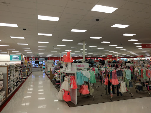 Department Store «Target», reviews and photos, 420 S University Ave, Little Rock, AR 72205, USA