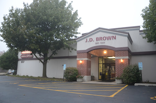 J D Brown & Co, 837 Plainfield Rd, Joliet, IL 60435, USA, 