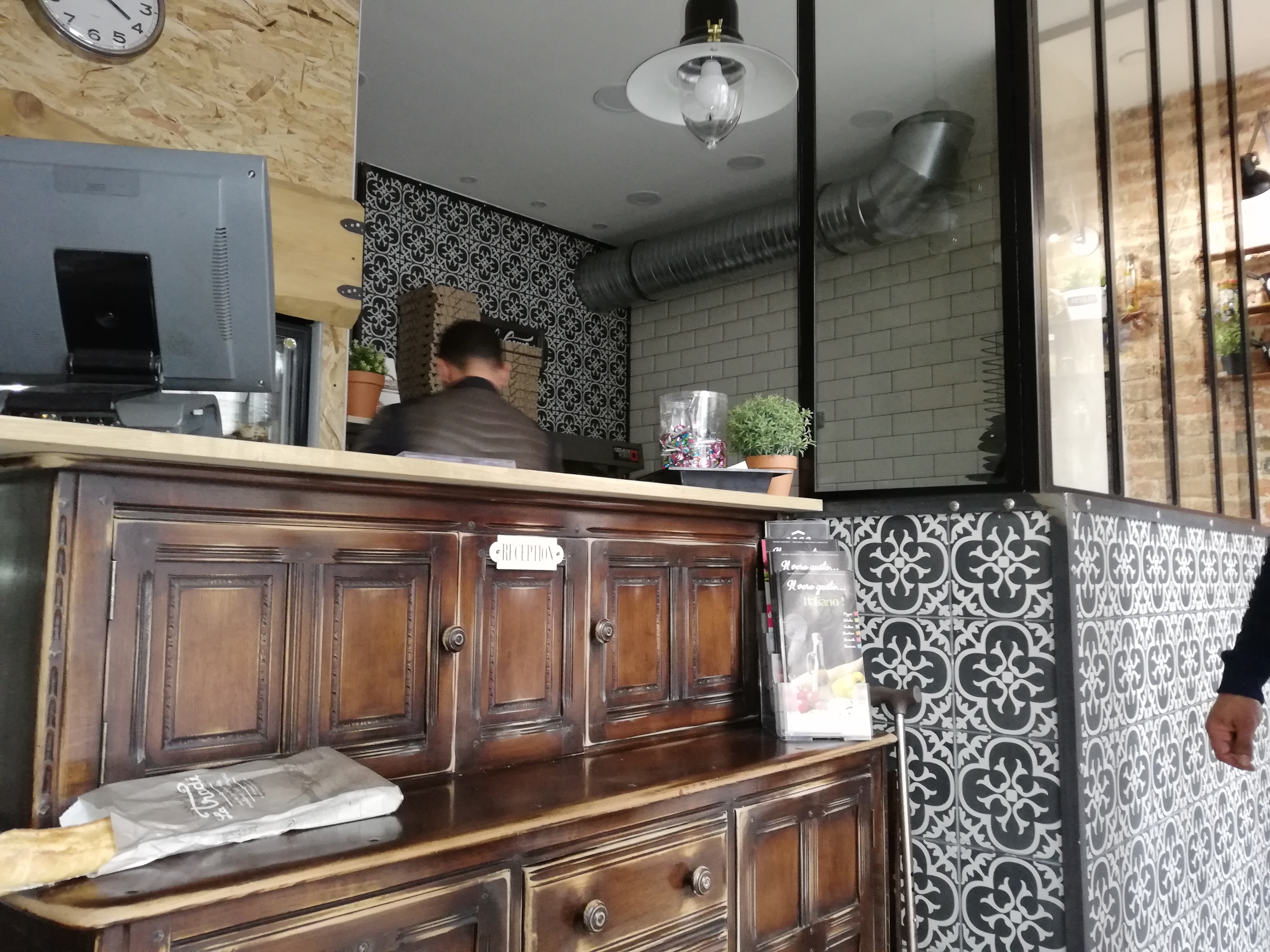 Photo n° 6 de l'avis de Djamel.e fait le 07/03/2019 à 16:13