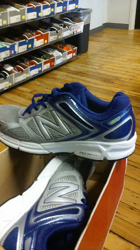 Shoe Store «New Balance», reviews and photos, 5 S Union St, Lawrence, MA 01843, USA