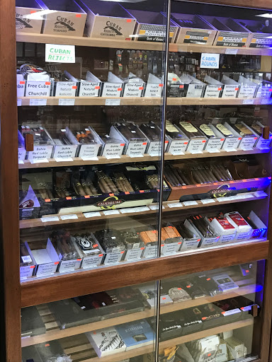 Cigar Shop «Park Avenue Smoke Shop», reviews and photos, 194 Park Ave, Worcester, MA 01609, USA