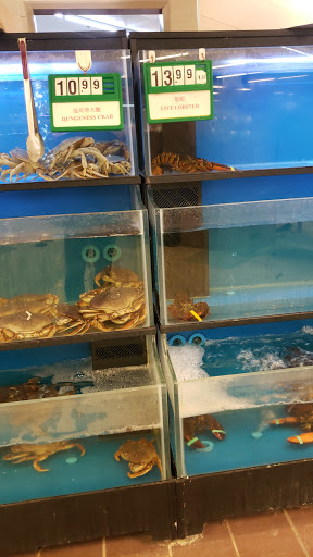 Asian Grocery Store «Viet Hua Food Market», reviews and photos, 6336 82nd St, Indianapolis, IN 46250, USA