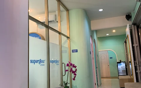 Superglow Clinic - Seturan image