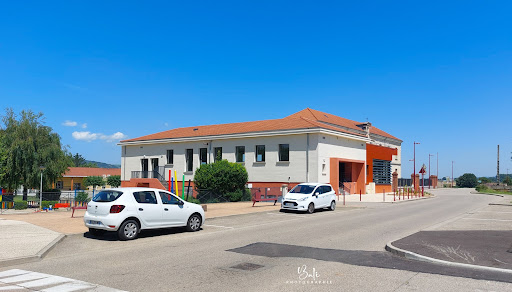 École primaire Arc-En-Ciel à Beausemblant, Drôme