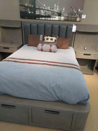 Furniture Store «Value City Furniture», reviews and photos, 37001 Warren Rd, Westland, MI 48185, USA