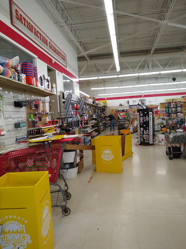 Home Improvement Store «Tractor Supply Co.», reviews and photos, 6015 S Transit Rd, Lockport, NY 14094, USA