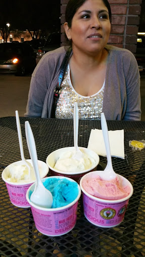 Ice Cream Shop «Marble Slab Creamery», reviews and photos, 780 E Road to Six Flags St #234, Arlington, TX 76011, USA
