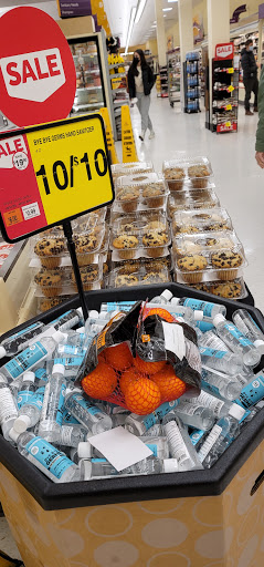 Grocery Store «Stop & Shop», reviews and photos, 265 Main St, North Reading, MA 01864, USA