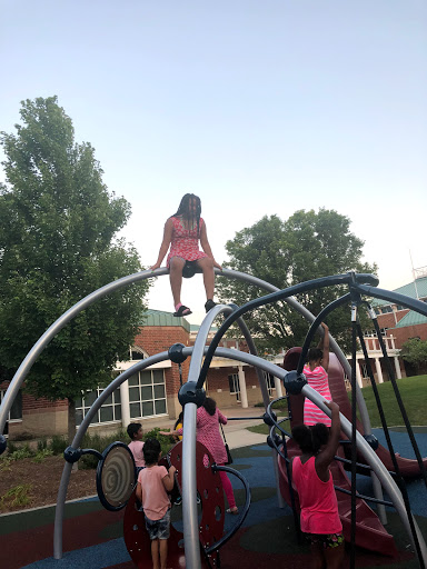 Community Center «Eola Community Center», reviews and photos, 555 S Eola Rd, Aurora, IL 60504, USA