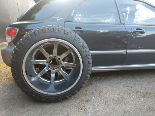 Tire Shop «Ace Auto Repair & Tire Pros», reviews and photos, 8035 15th Ave NE, Seattle, WA 98115, USA