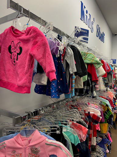 Thrift Store «Goodwill Woodlake Retail Store», reviews and photos, 14740 Hull Street Rd, Chesterfield, VA 23832, USA