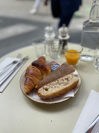 Croissant du Restaurant français Faubourg 34 à Paris - n°8