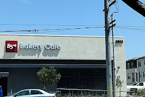 85°C Bakery Cafe - Simi Valley image